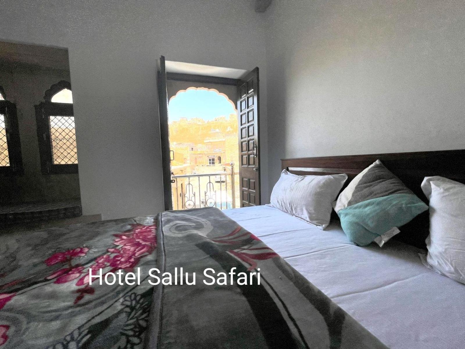 Hotel Sallu Safari Jaisalmer Værelse billede