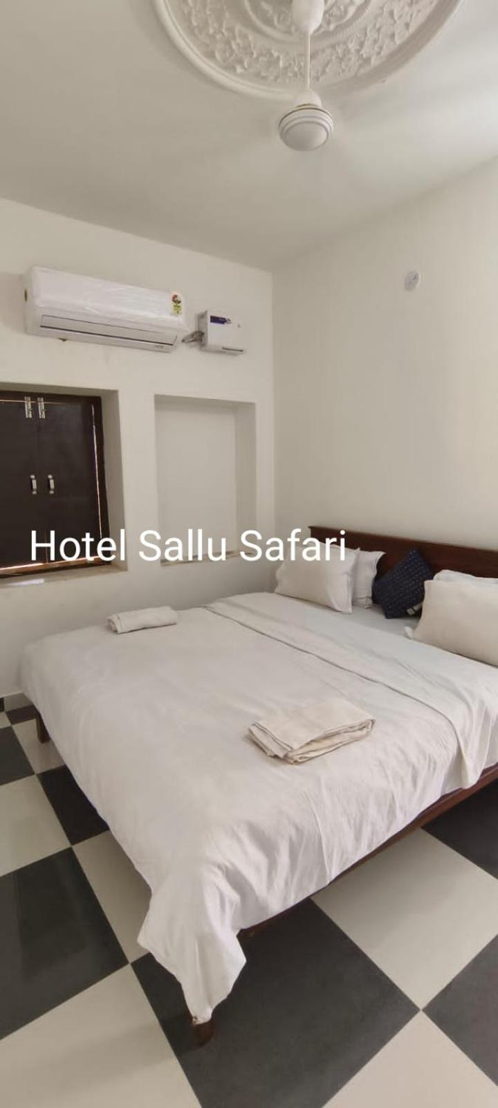 Hotel Sallu Safari Jaisalmer Eksteriør billede