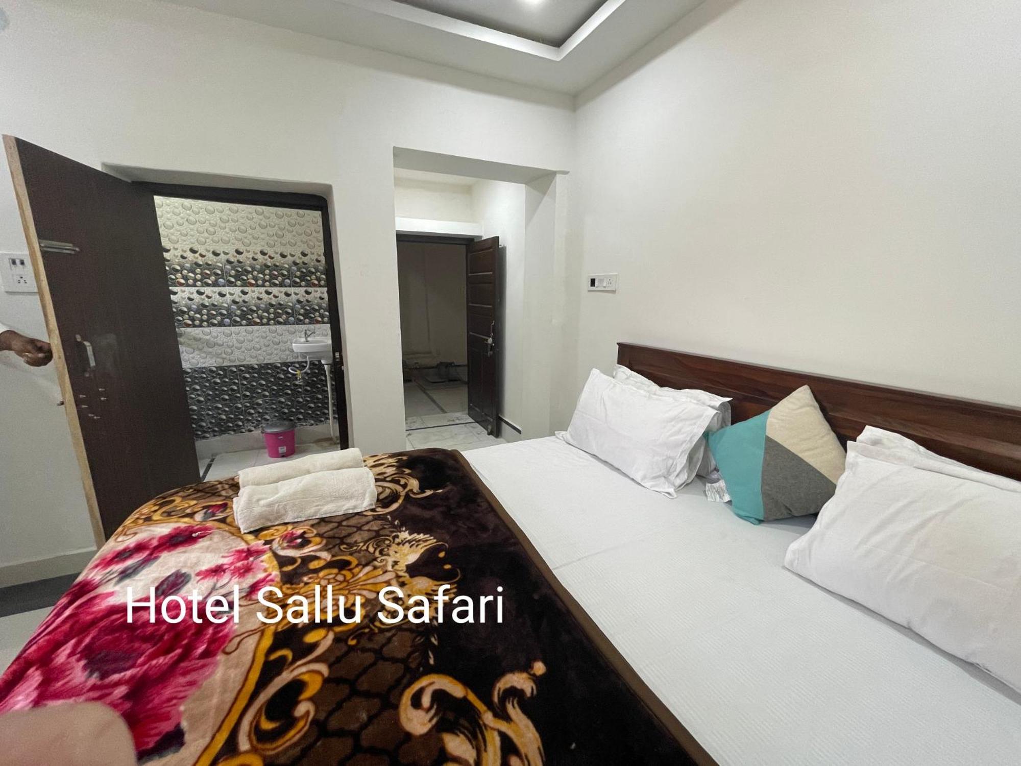 Hotel Sallu Safari Jaisalmer Eksteriør billede