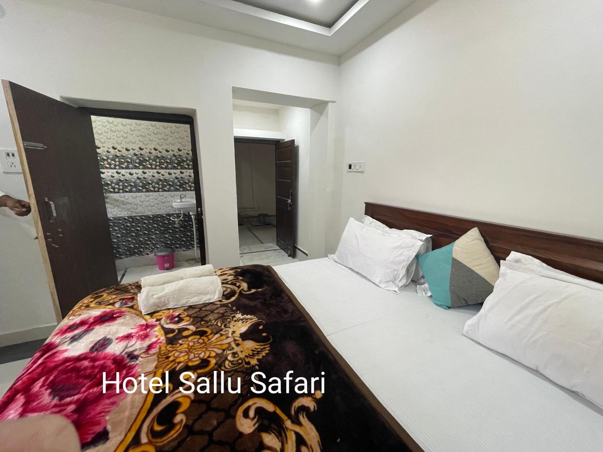 Hotel Sallu Safari Jaisalmer Eksteriør billede